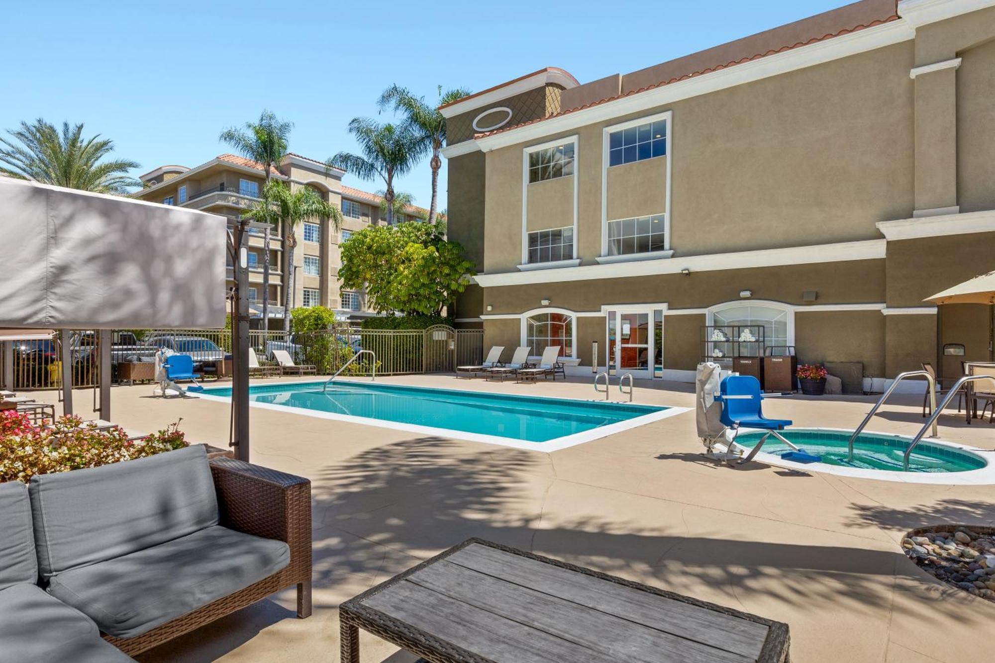 Portofino Inn&Suites Anaheim Hotel Exterior foto